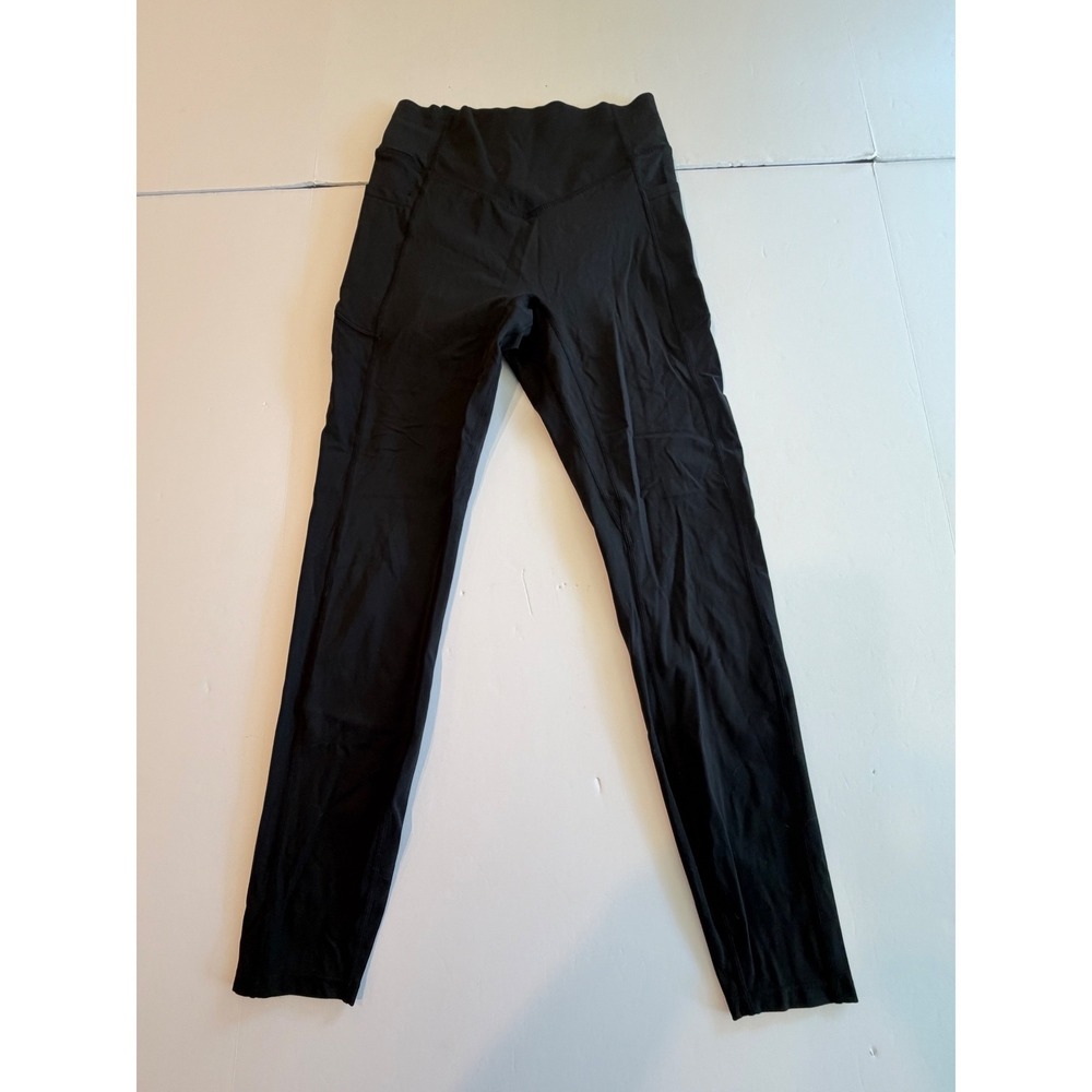 Halara Black Crossover V-Waist Scrunch Butt 7/8 Leggings with Pockets Womens S